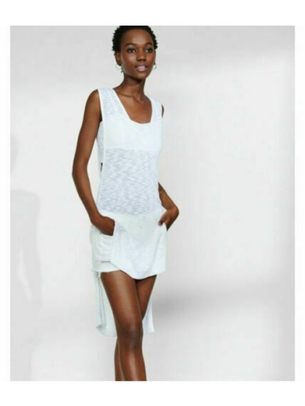 Express Sweater Womens Size Small Ivory V-Neck Hi Lo Sleeveless Melange Tunic4-6